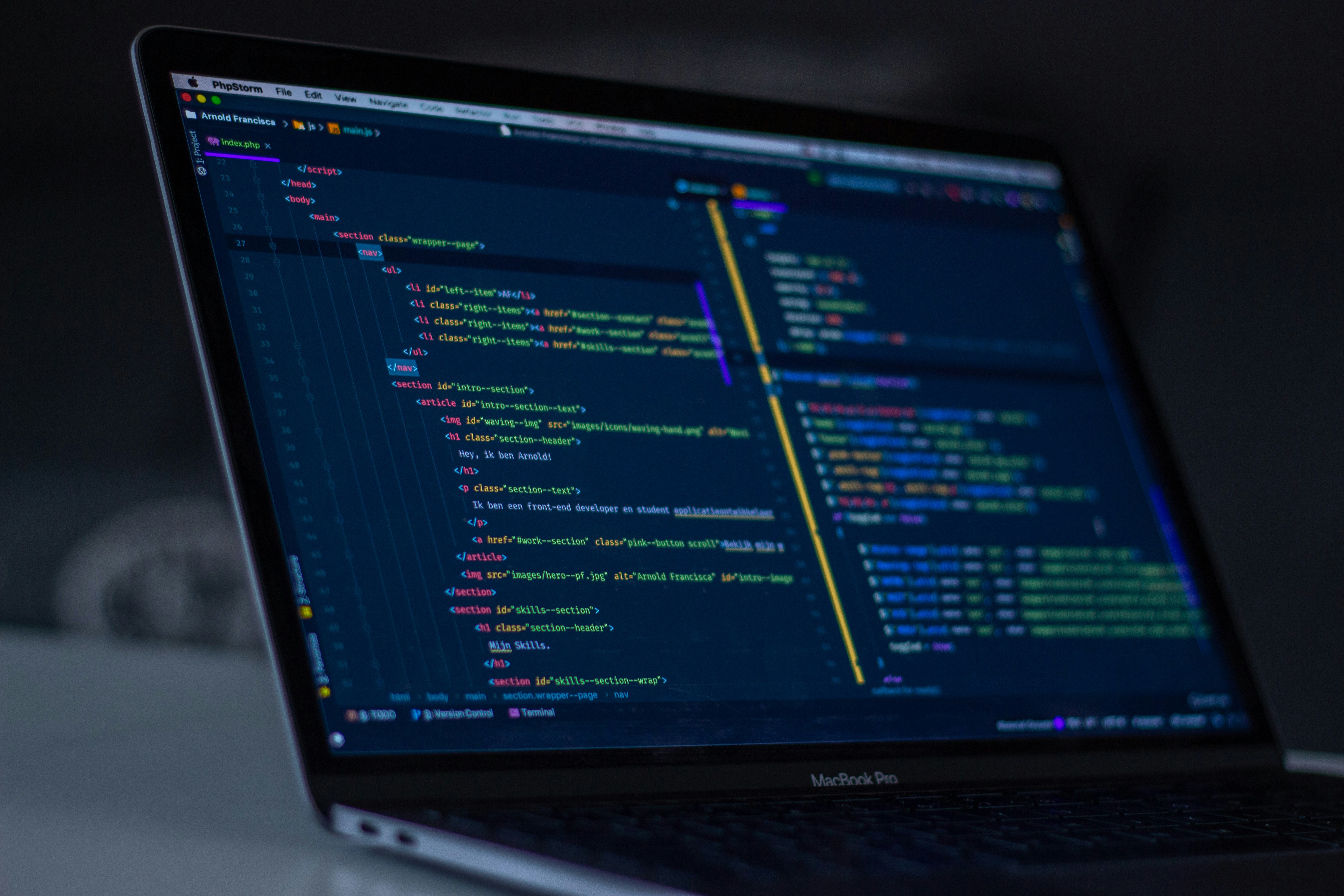 E-Commerce Website Development Portfolio - CreatifyVerse